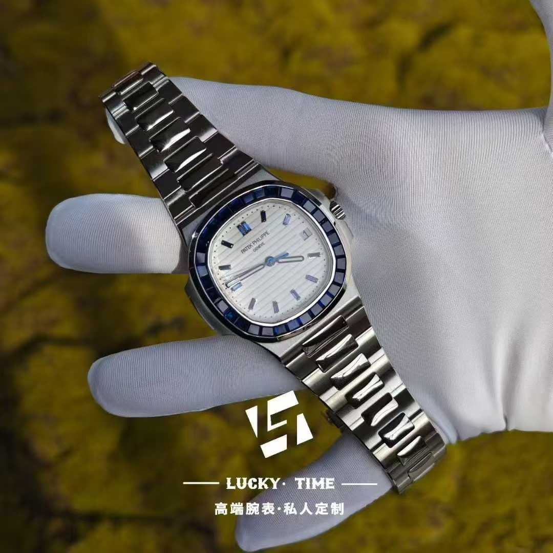 【Custom】 Patek Philippe 5711/1P Nautilus “Hidden Model” Sapphire