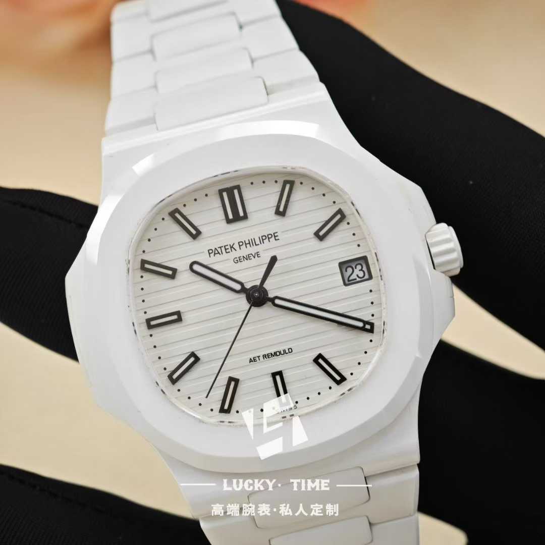 【Custom】 Patek Philippe 5711 White Ceramic – Exhibition Caseback