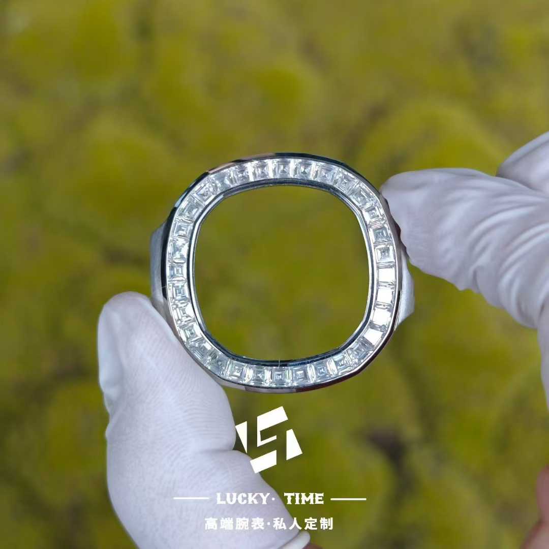 Luckytime custom:Patek Philippe Nautilus 5724G – custom German‑imported D‑color moissanite bezel.